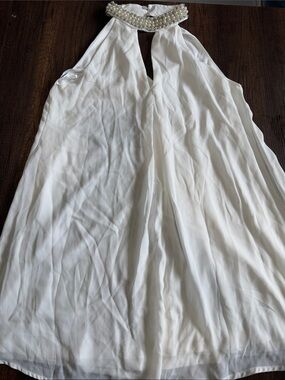 Love Riche White Pearl-Trim Midi Dress. CAJA # 1 F